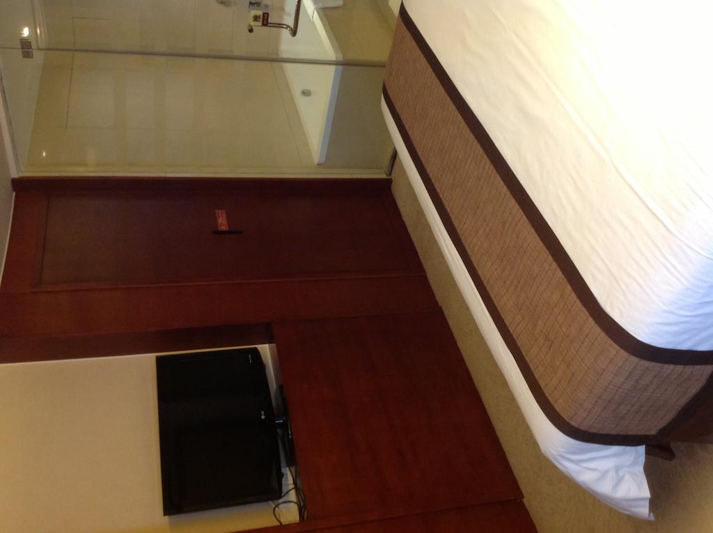 Vienna International Hotel - Expo Branch เซี่ยงไฮ้ ภายนอก รูปภาพ